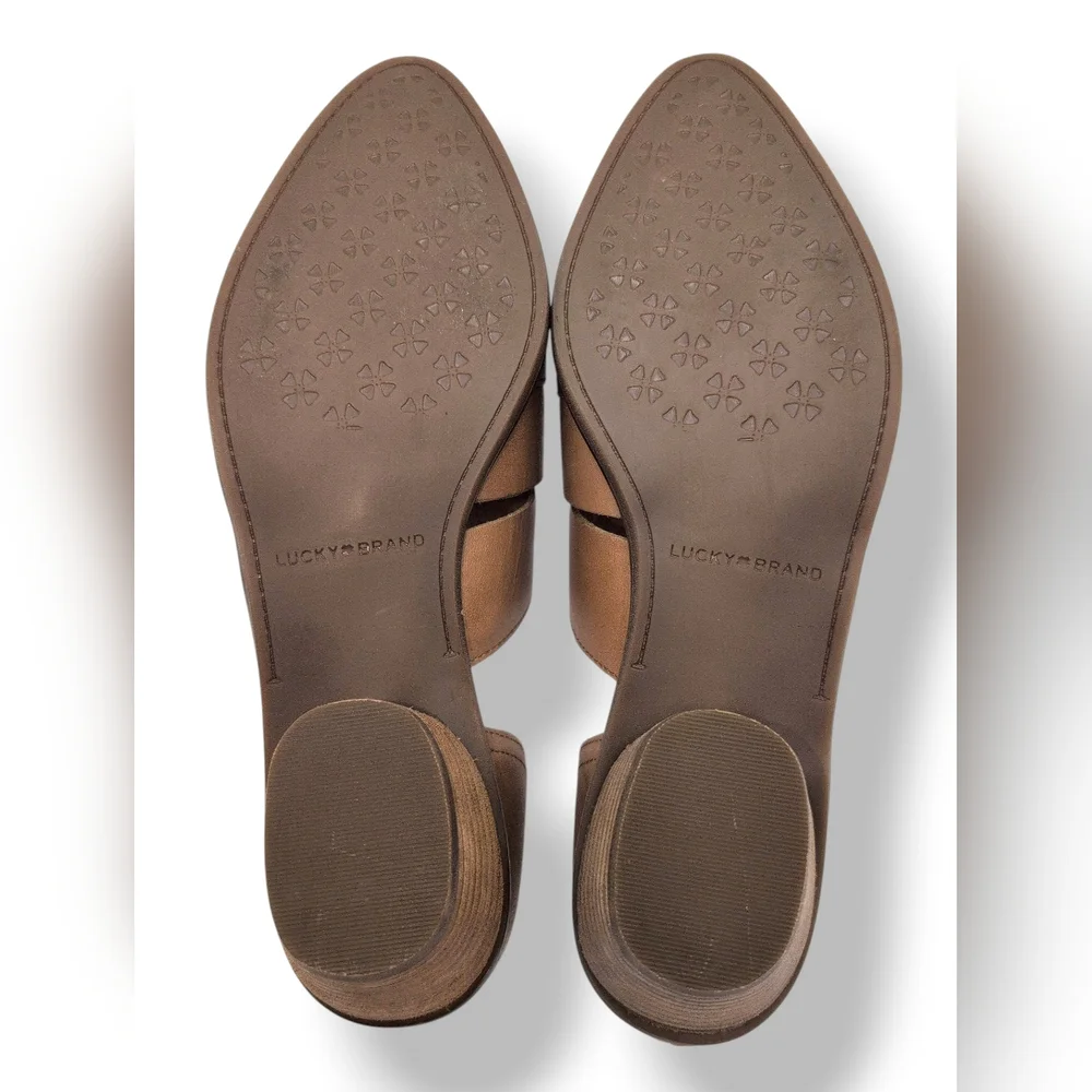 Lucky Brand Minnsy Sz US 9.5W / EU41 Leather Women Tan Slip-On Almond Toe Loafer